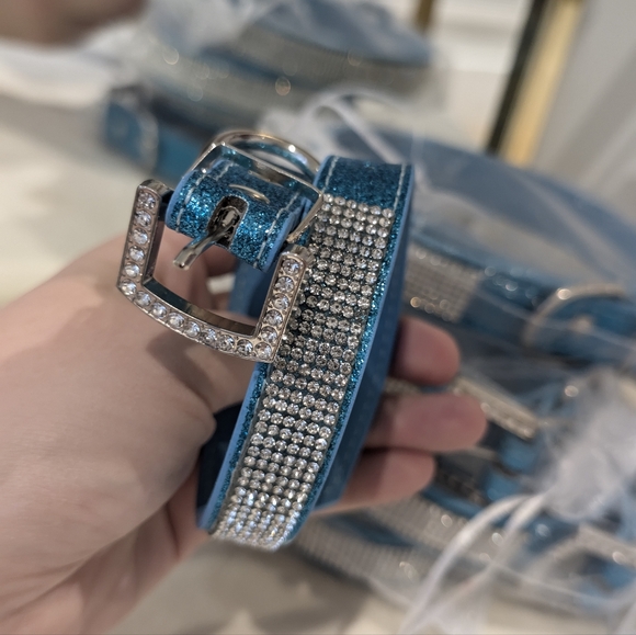 Blue Holiday Crystal Pet Collar - Picture 4 of 7